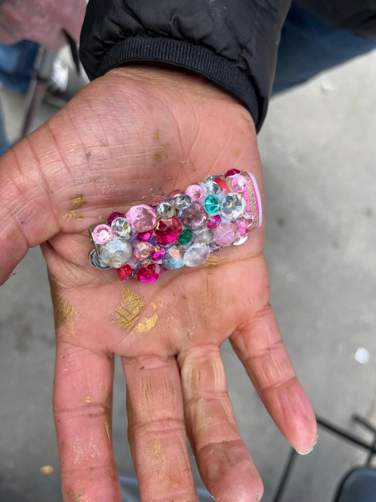 Bedazzled cigarette lighter